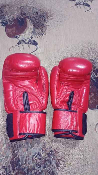 Перчатка шлем боксерски