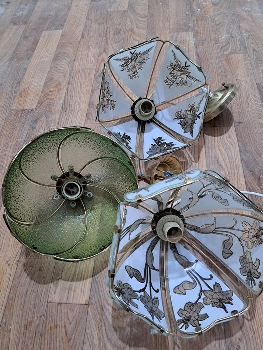 Продаётся люстры