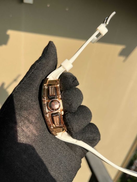 Часовник Hengbolong НАМАЛЕН!