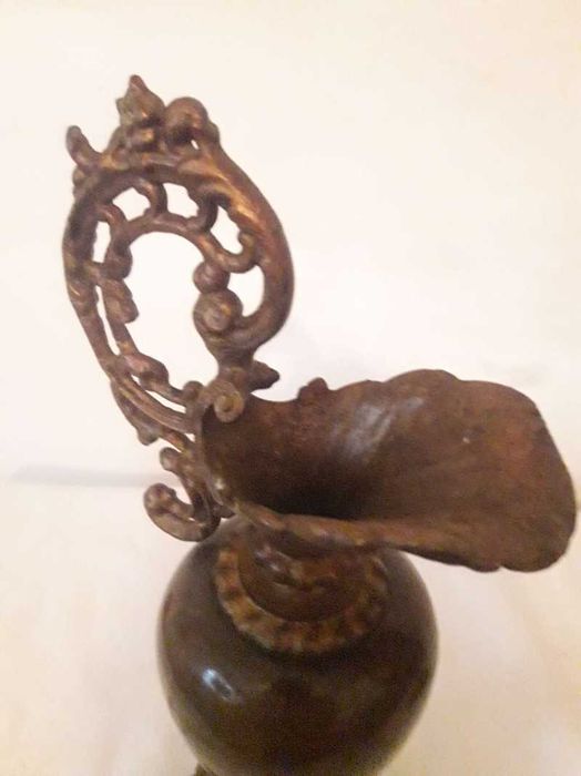 Set carafa din bronz vintage