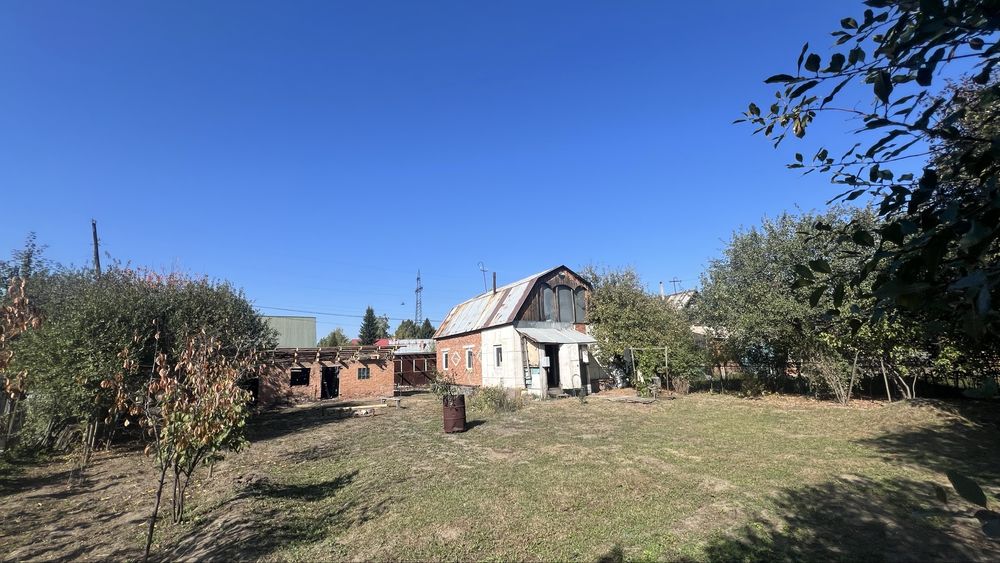 Продам дом дача с ппопиской зимнтй вариант
