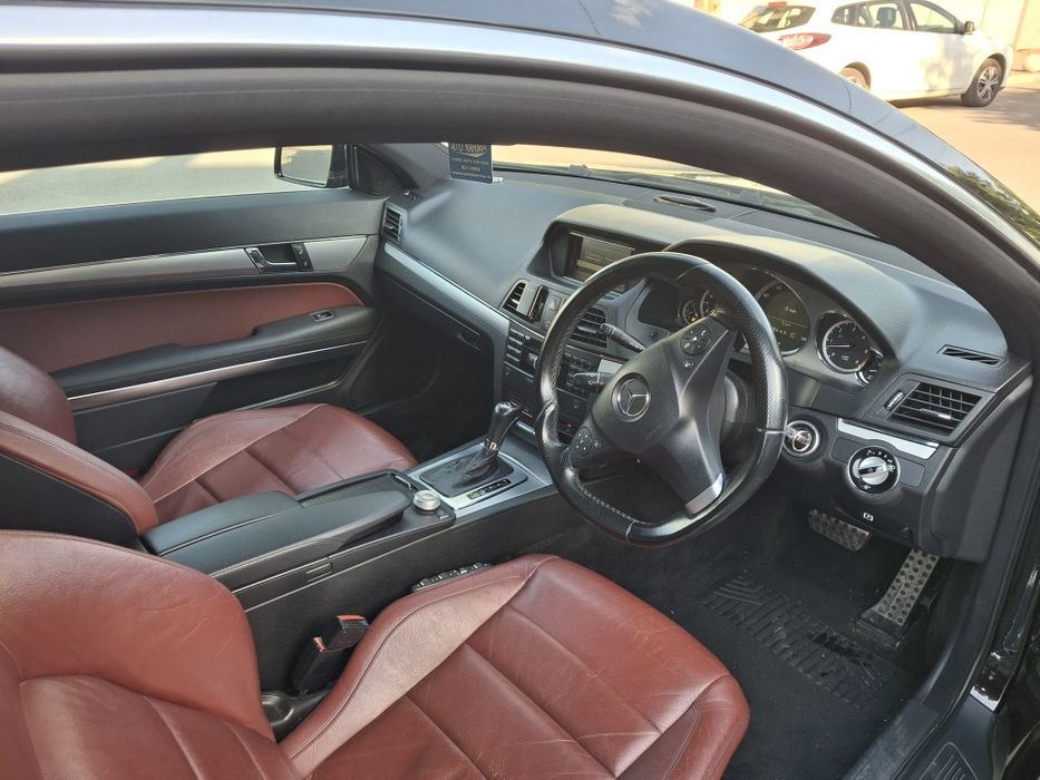 MERCEDES-BENZ E-Class 2011 — imagine 3