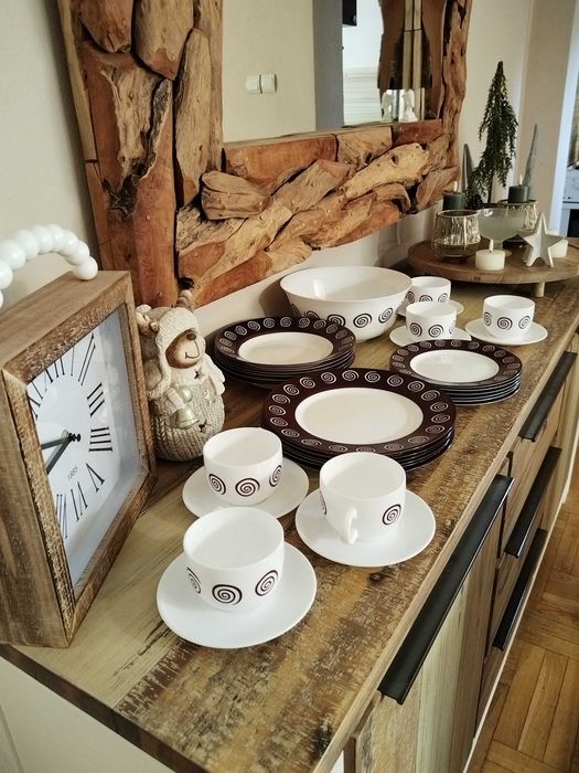 Сервиз за хранене 31части Нов