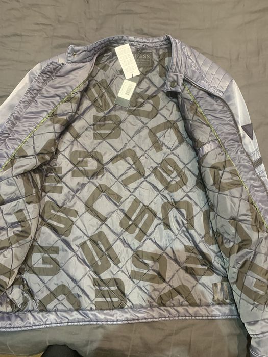 Мъжко яке Guess размер XL