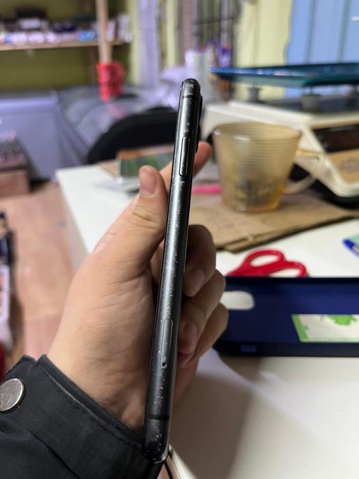 Айфон 11 нормально состаение