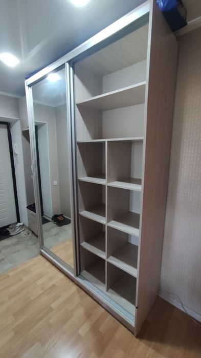продам шкаф купе для прихожей
