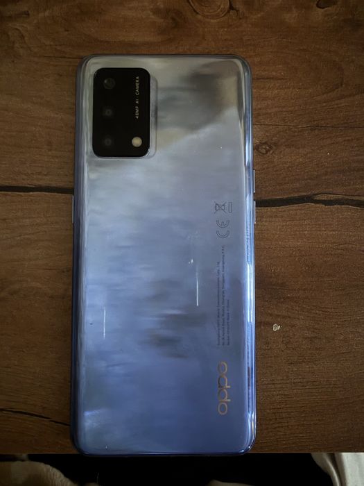 Продам Oppo A74 голубого цвета