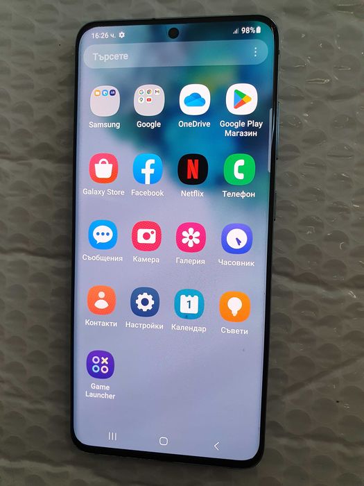 Samsung Galaxy S20 (в отлично състояние)