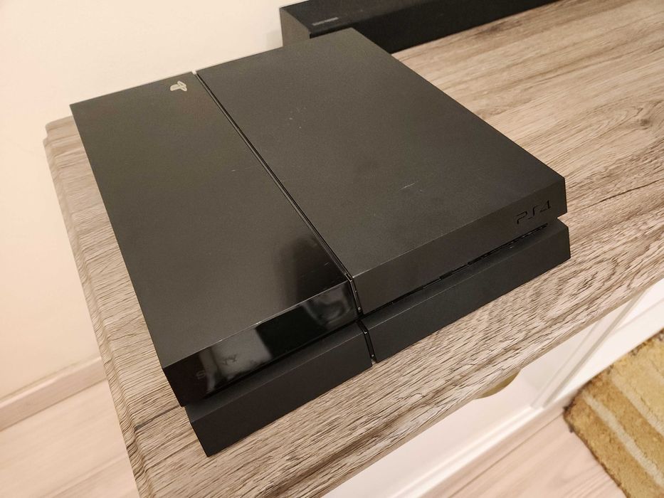 PlayStation 4 (PS4) 500GB - Modat, Complet functional