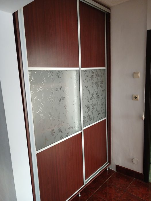 Închiriez apartament 3 camere Baia Mare