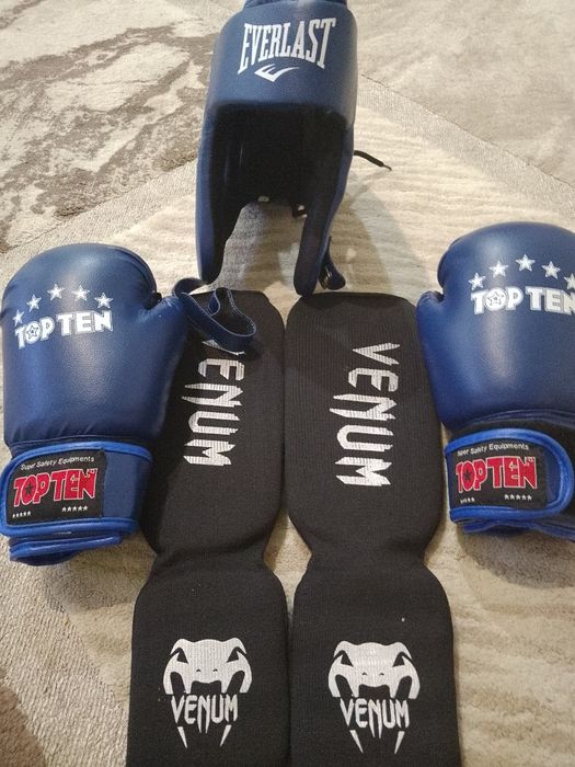 Вещи для кикбокса