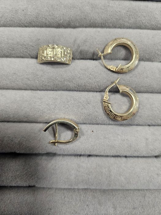 Дамски златни обици Версаче