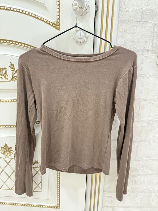 Все вещи по 3000 тг