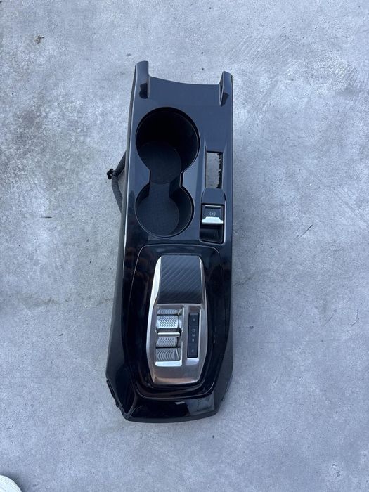 Consola Centrala Peugeot 2008 Ii 2024