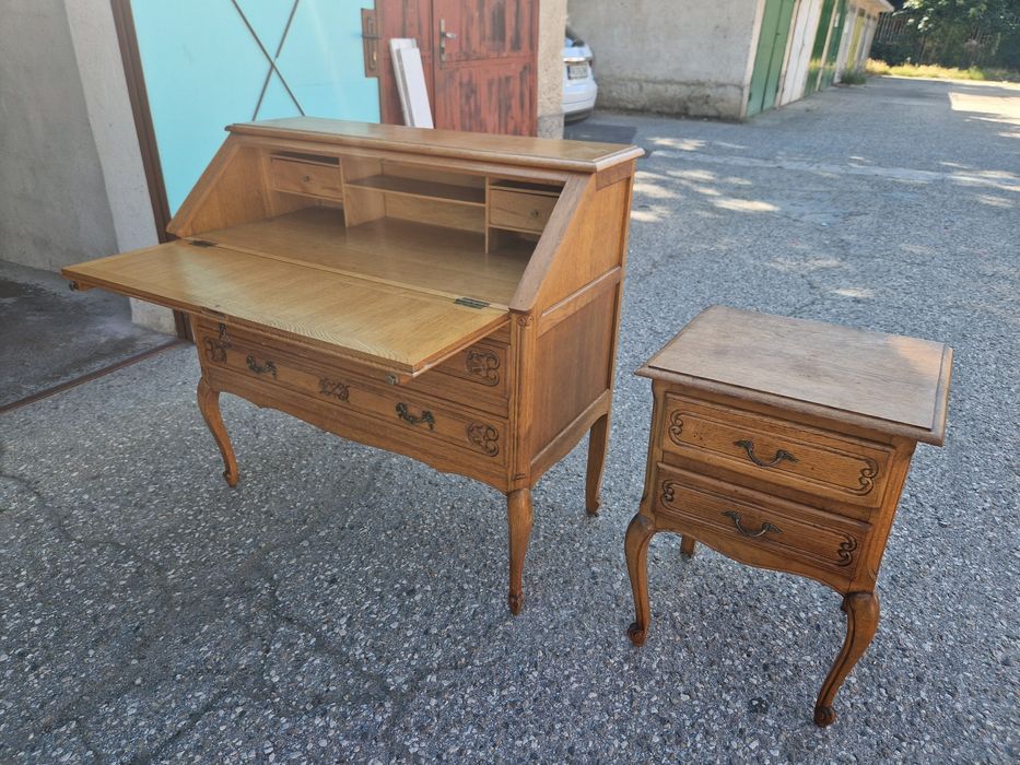 Старо писалище + шкафче