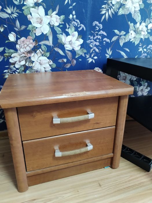 Продам две тубмы за 4 тыс