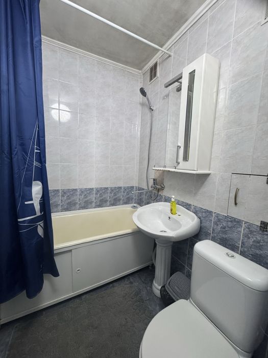 Сдается 1,5 посуточно , Район ЦР
