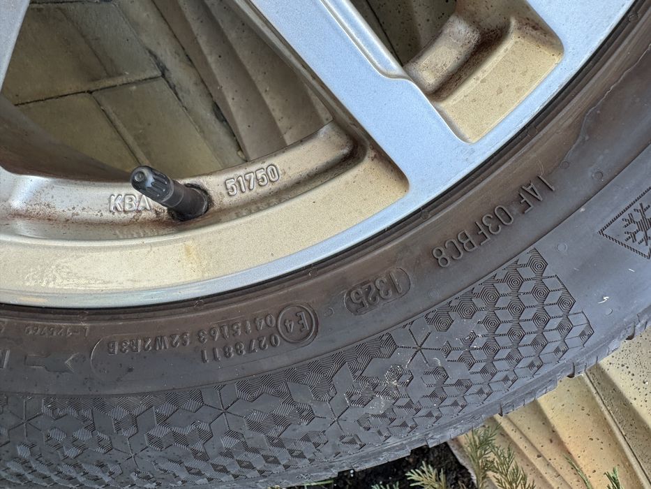Jante aliaj  Ford Focus MK4 16 cu cauciucuri M+S Continental