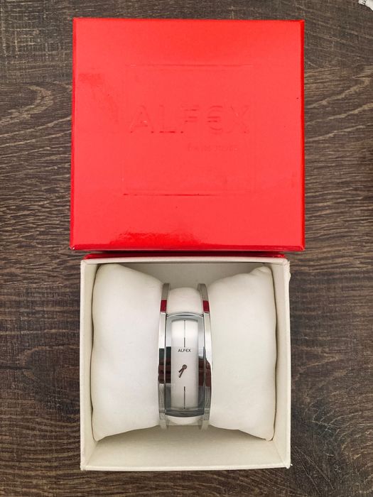 Швейцарски Часовник Alfex