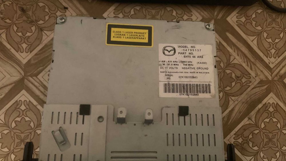 Casetofon radio CD original Mazda