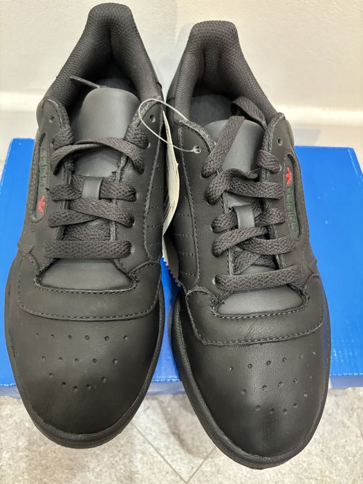 adidas calabasas original