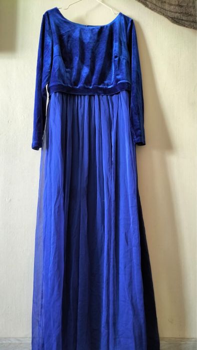 Одежды б/у, цена разные очень доступной цене