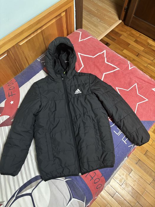 Детско яке на adidas