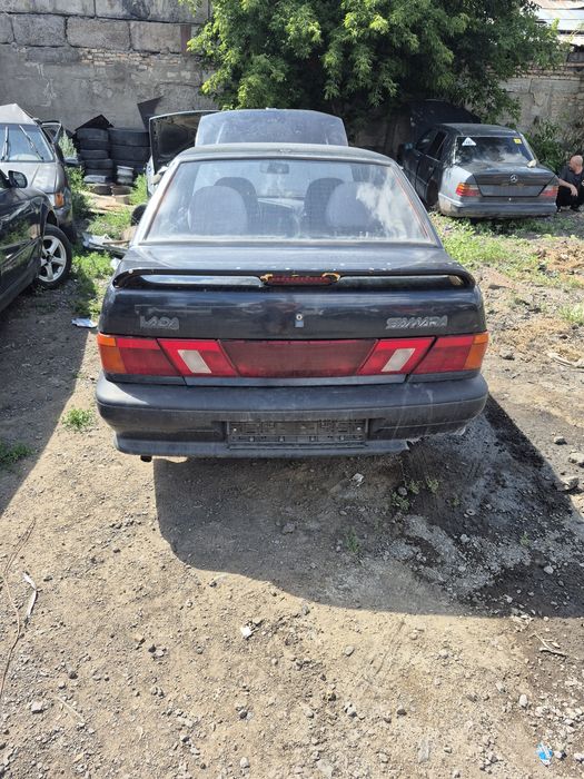 Ваз 2115 продам по запчастям