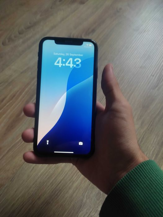 iPhone 11 черен