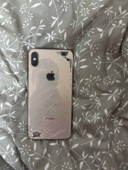Vând piese de iphone xs max
