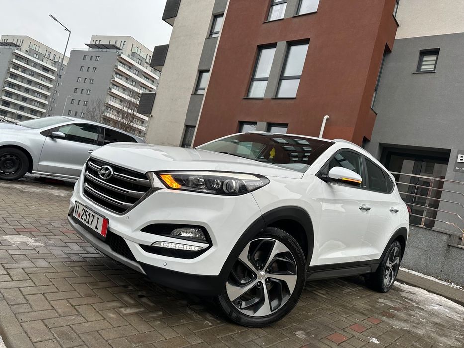 Hyundai Tucson Automată/1,7Crdi/Full/Navigatie/LedPiele/Incalzire scaune/Lane Assist