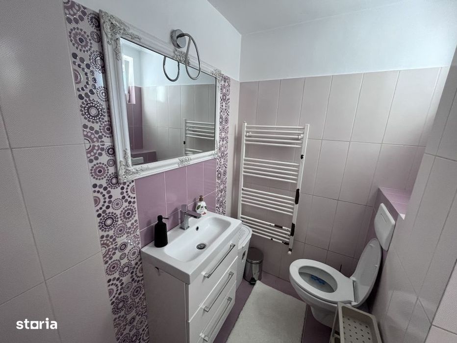 3 Camere | SEMICENTRAL | zona Platinia | Strada Plopilor | Garaj | 70m