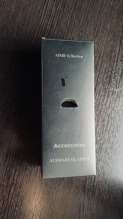 Очкии с камеройй