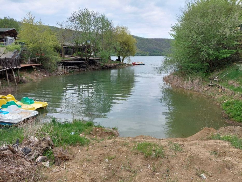 Parcele de teren - lacul Cinciș