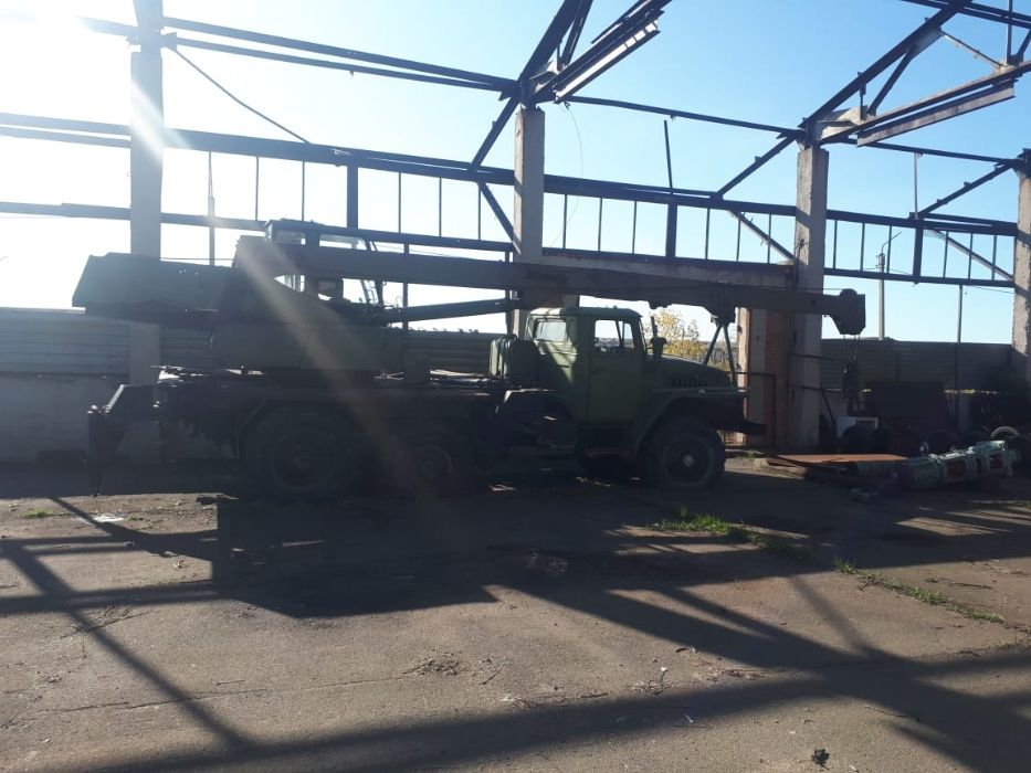 Кран на базе УРАЛ