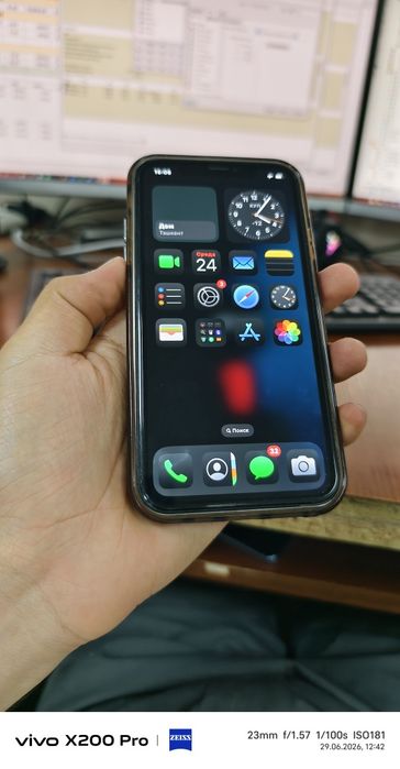 Iphone XR 64GB 15 pro korpusida