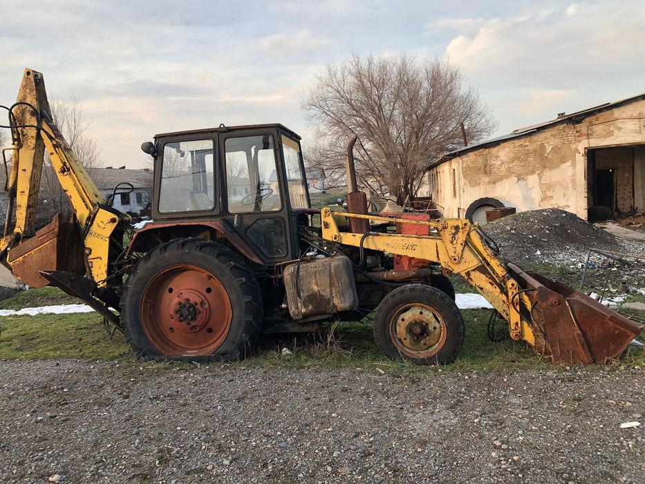 Трактор-экскаватор Борекс