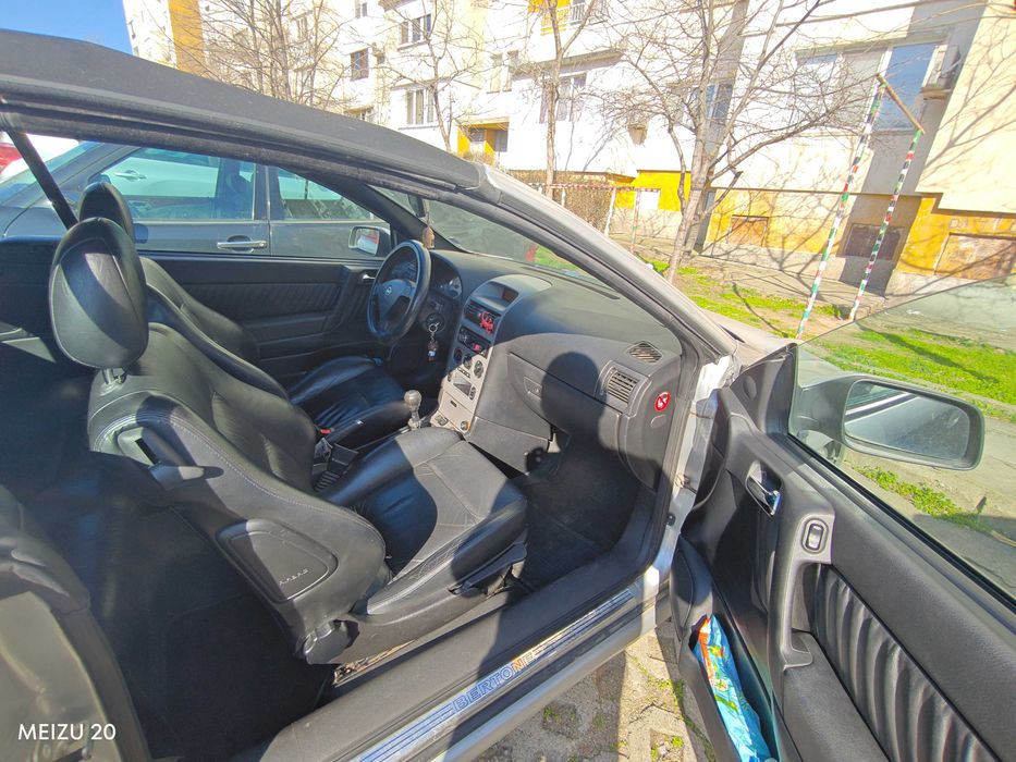 Opel astra 2.2 bertone