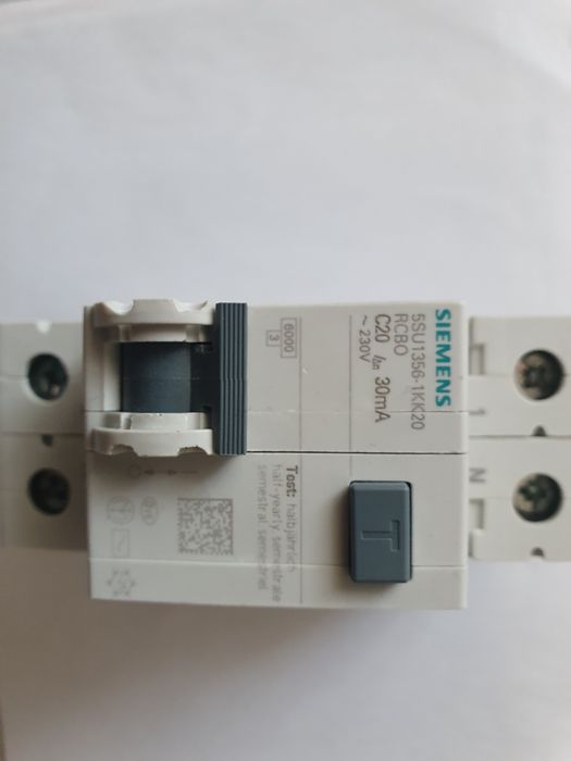 Siguranta diferențiată combinata 20 A ,urgent