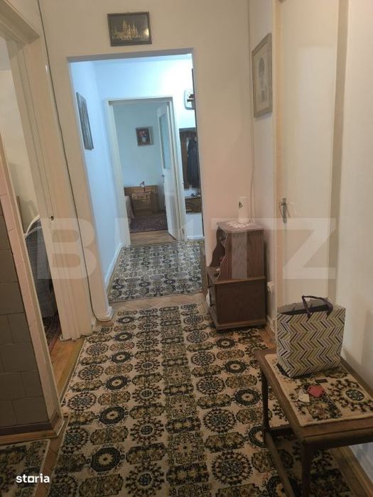 Apartament de vanzare, cu 3 camere si 3 balcoane, 74 mp, zona Manastur