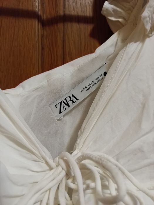 Дамска рокля на Zara