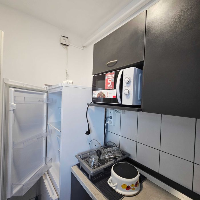 Garsoniera de inchiriat