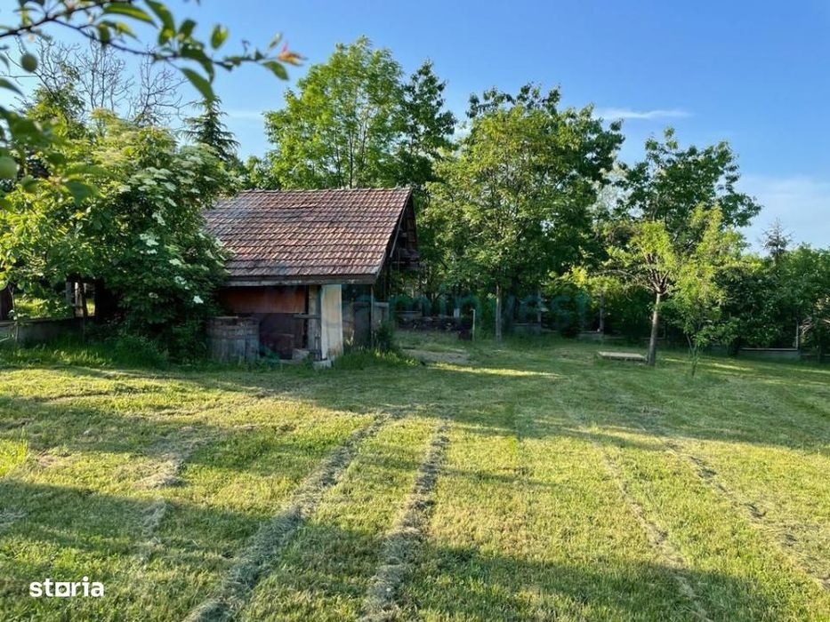 Casa de vanzare in Oradea,3000 mp,priveliste spre oras Gaminvest V4698