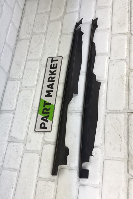 Капаци AUDI A4 B9 8W0820581 8W0820582