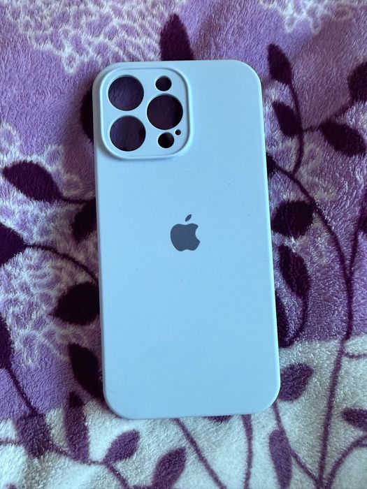 Чехлы на айфон 16 про макс