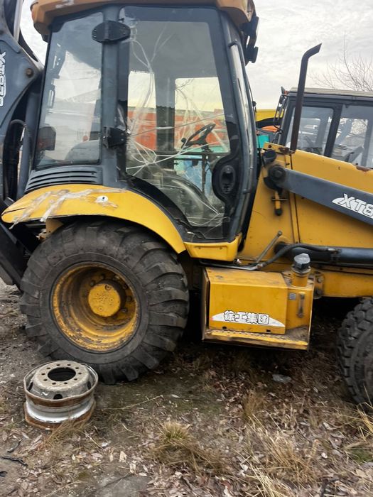 Продам 3в1 погрузчик эксковатор