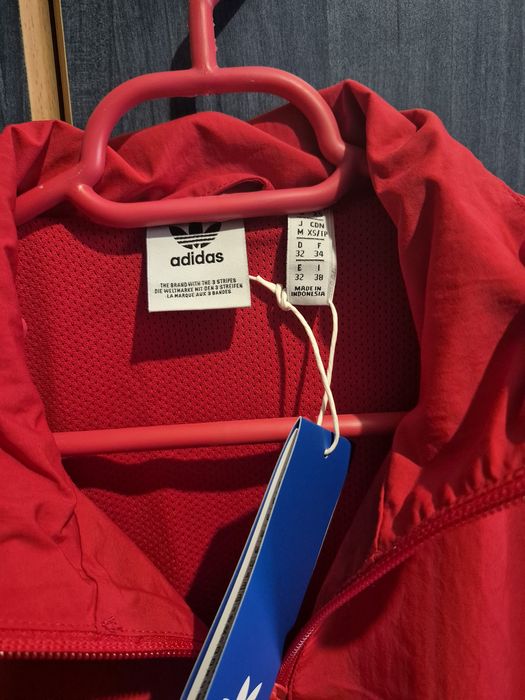 Jacheta Adidas, mărimea S