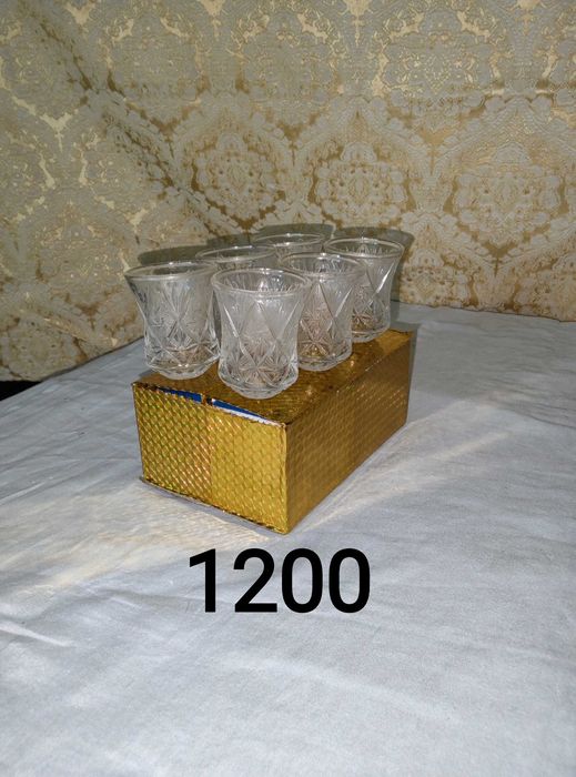 Кухонные наборы, посуда.