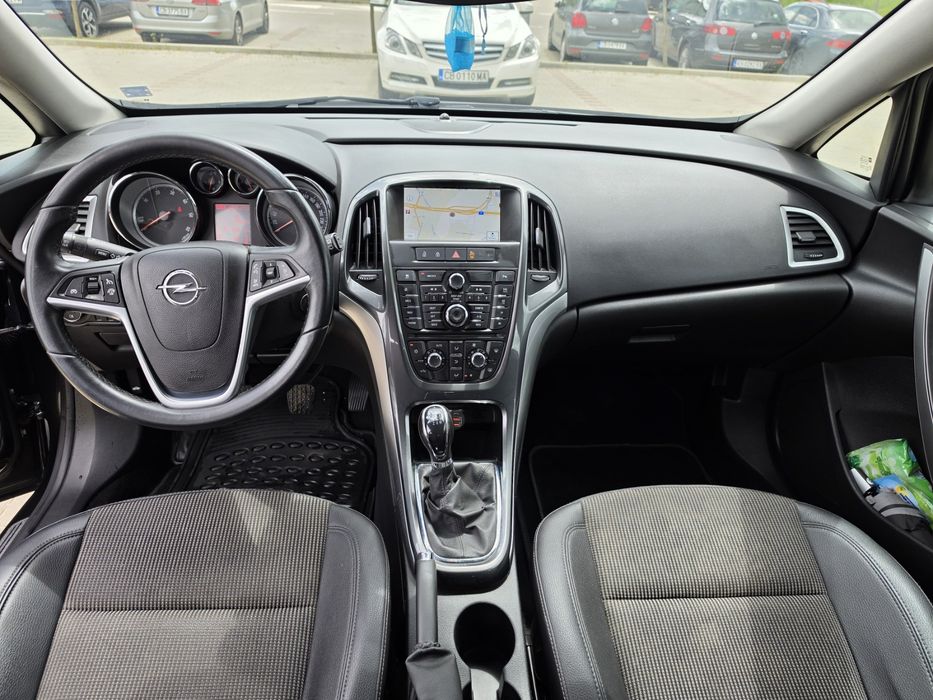Opel astra j 1.7cdti 131 ps