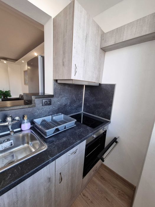 Дава се под наем Тристаен апартамент в Пловдив, Кючук Париж - 76 кв.м за 408 € - Снимка #11